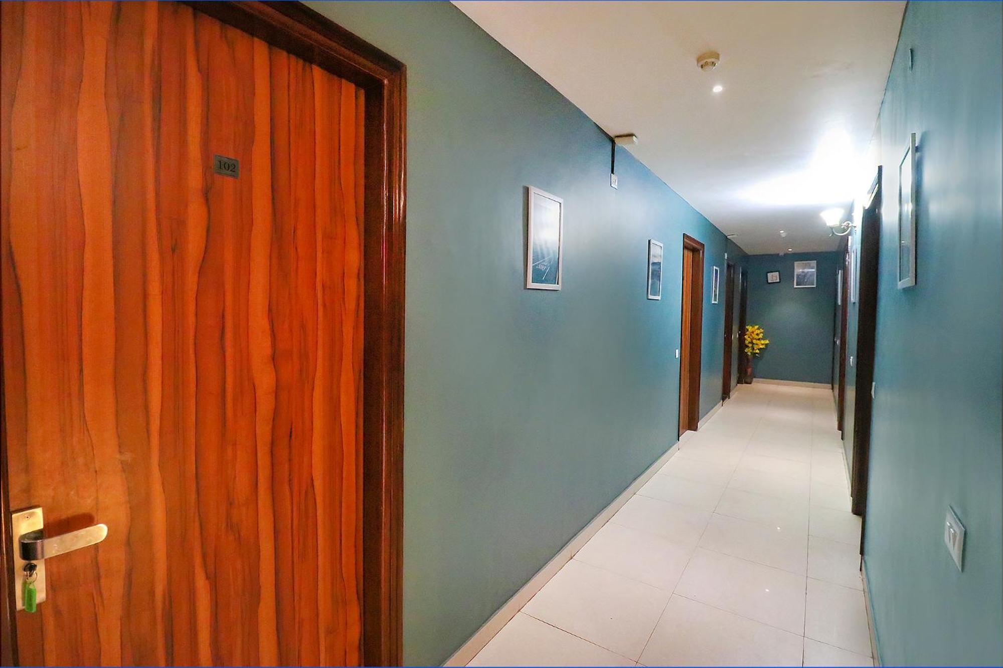 Fabhotel Church House Rohini Делхи Екстериор снимка